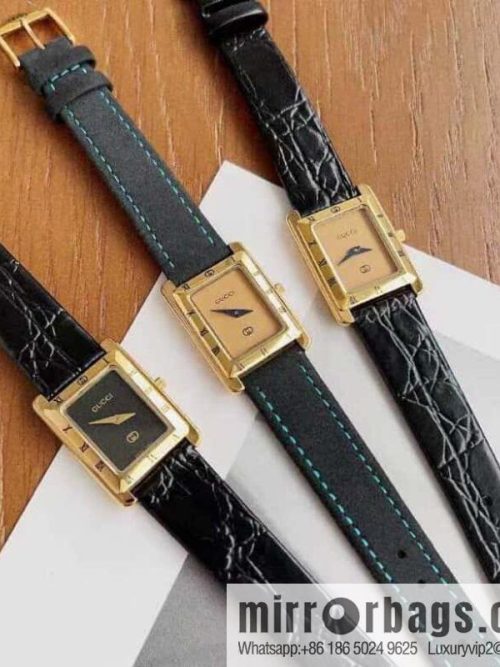 Gucci GUCCI 4200L Medieval Super Fashion Ladies Watch