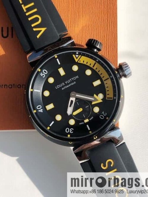 QA173A TAMBOUR STREET DIVER stainless steel automatic watch, 44mm