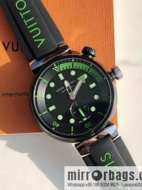 QA173A TAMBOUR STREET DIVER stainless steel automatic watch, 44mm