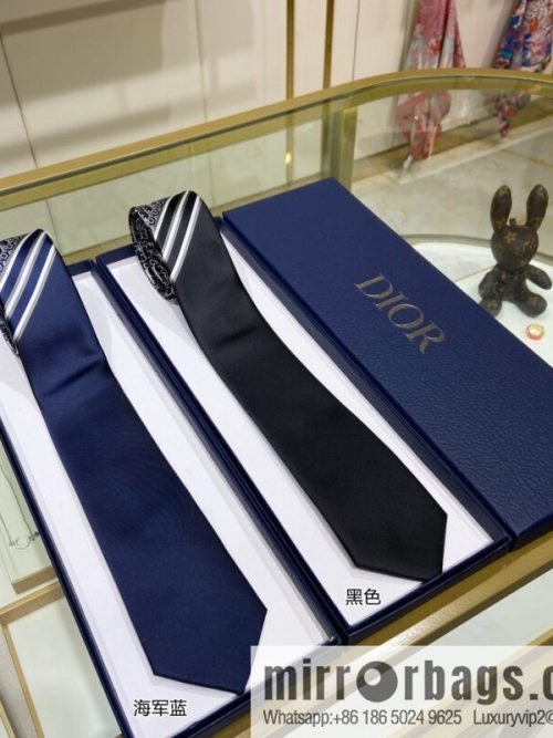 Dior 100% Top Handmade Custom Do Letter Striped Tie