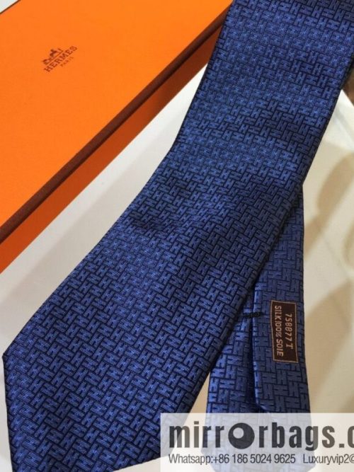 Hermes 100% Top Twill Silk H Jacquard Tie