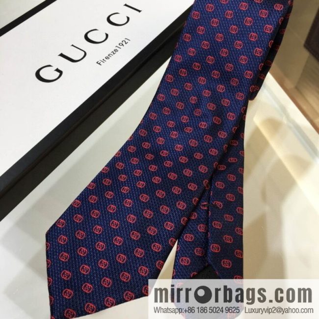 GUCCI Gucci 100% Top Jacquard Silk GG Interlock Tie