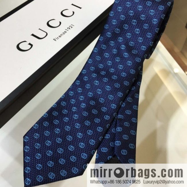 GUCCI Gucci 100% Top Jacquard Silk GG Interlock Tie