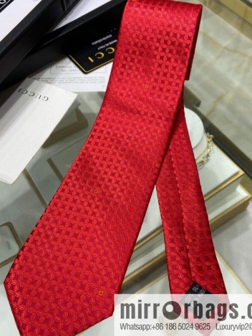 GUCCI Gucci 100% Top Jacquard Silk GG Clover Tie
