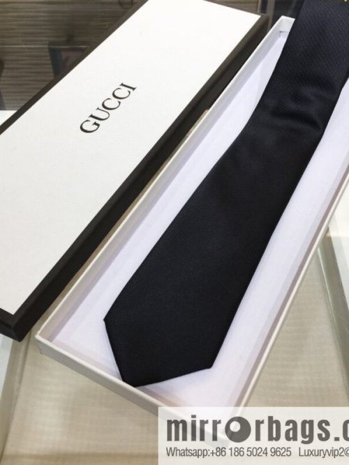 GUCCI Gucci 100% Top Jacquard Silk GG Embroidered Tie