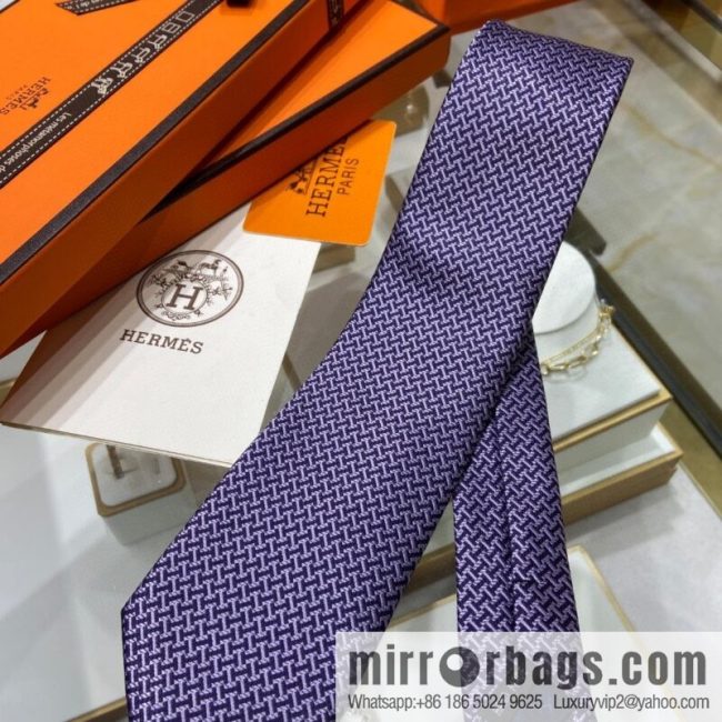 Hermes 100% Top Twill Silk Geometric H-Pattern Tie