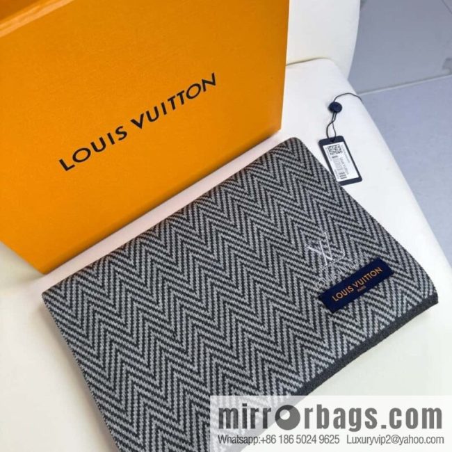 LV Louis Vuitton 100% Knitted Cashmere Classic Striped Woven Scarf