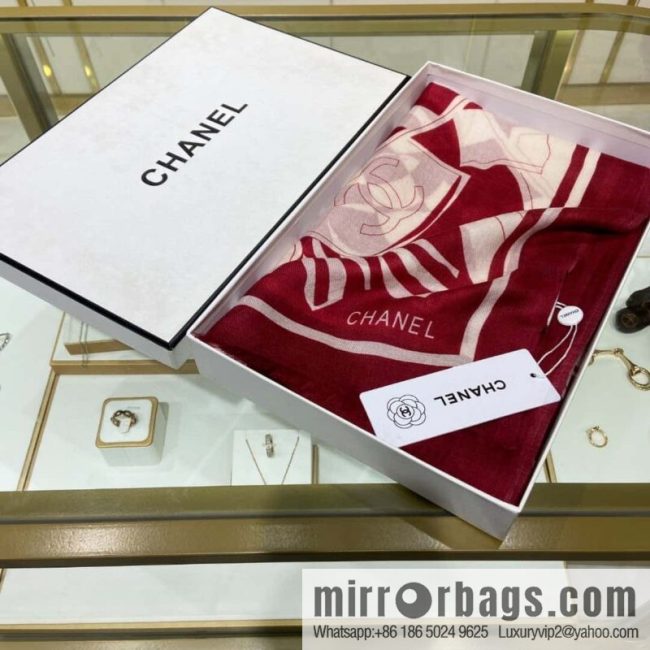 Chanel Xiaoxiang graphic combination long towel - Image 3