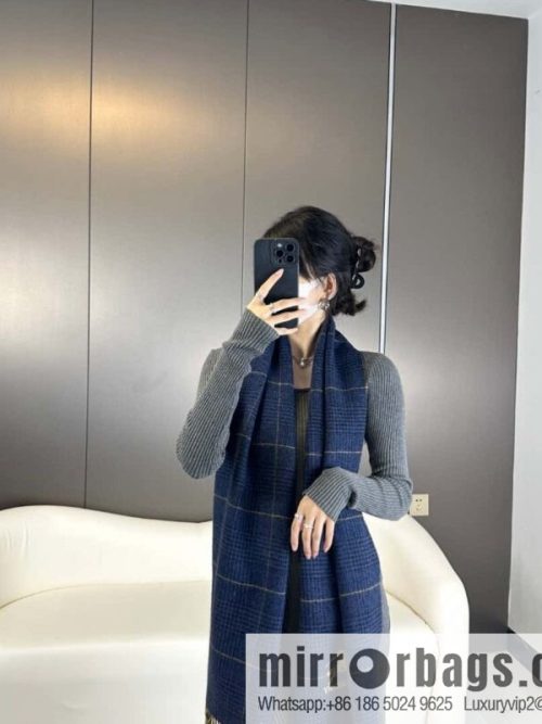 Burberry 23 autumn and winter new products, classic embroidered double-sided yarn-dyed checked scarf
