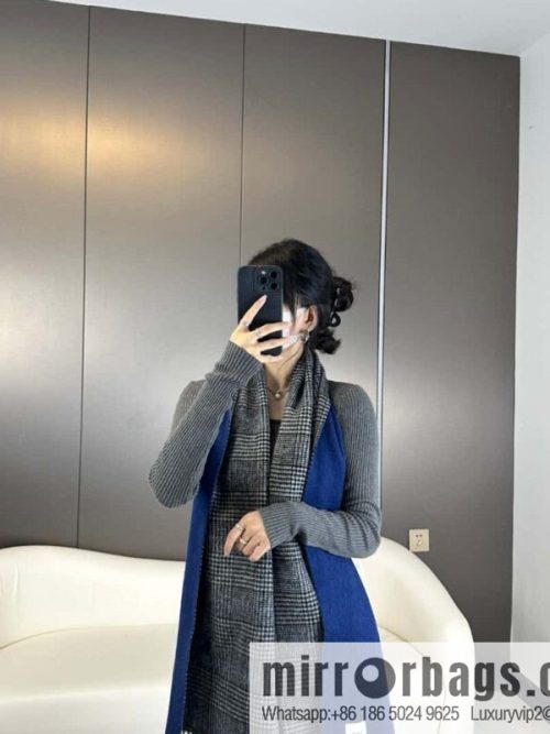 Burberry 23 autumn and winter new products, classic embroidered double-sided yarn-dyed checked scarf