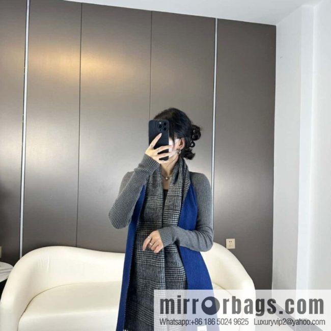 Burberry 23 autumn and winter new products, classic embroidered double-sided yarn-dyed checked scarf