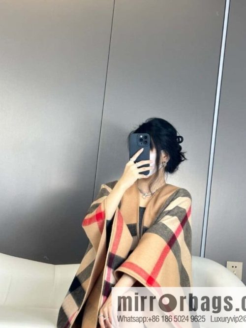 Burberry, cashmere double-sided cape