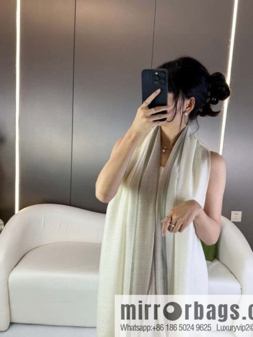 CHANEL 2023 new, cashmere scarf
