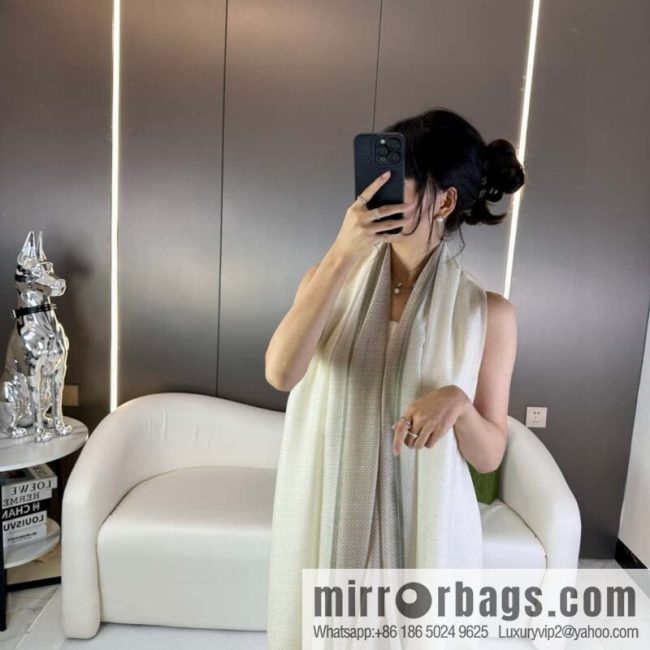 CHANEL 2023 new, cashmere scarf