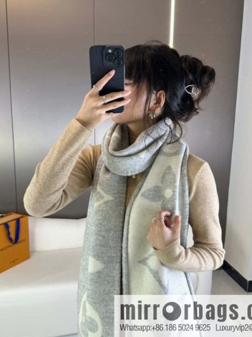 LV wool knitted jacquard, classic pattern, cashmere scarf