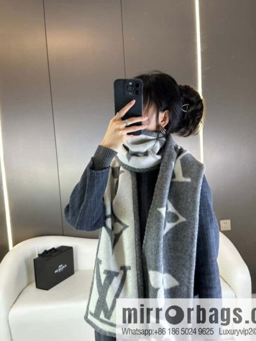 LV wool knitted jacquard, classic pattern, cashmere scarf