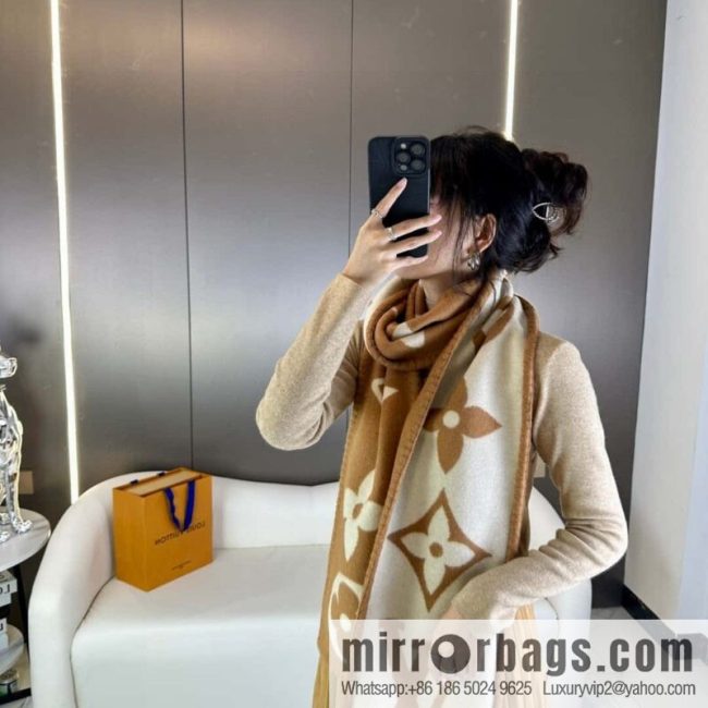 LV wool knitted jacquard, classic pattern, cashmere scarf