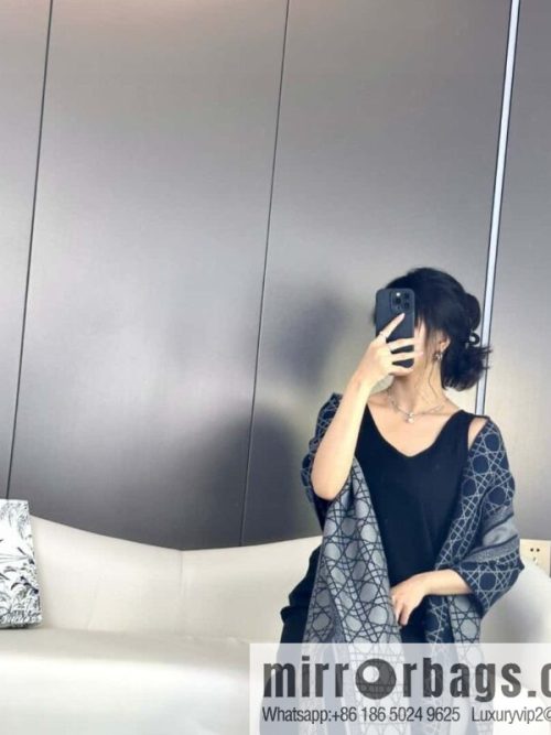 DIOR double-sided weaving, delicate jacquard, presbyopia shawl