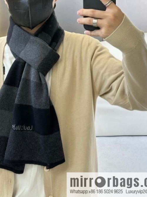 LV Knitted Striped, Unisex Scarf
