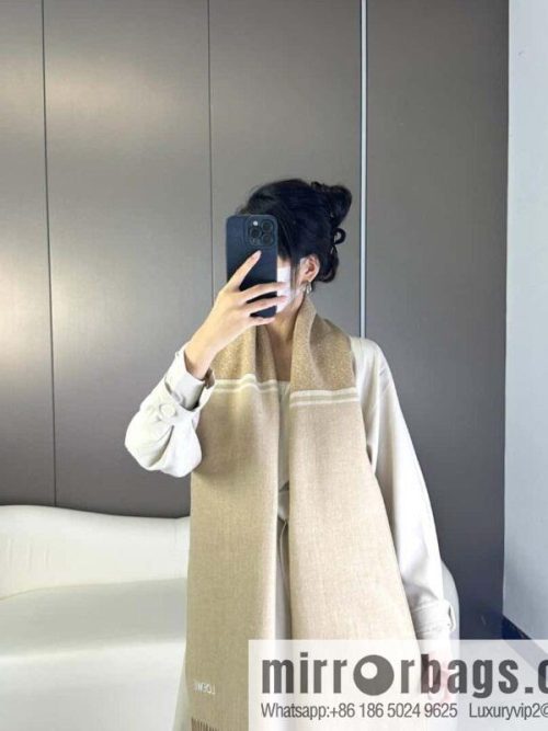 LOEWE Medium Gram Double Sided Wool and Cashmere Blended Double Sided Scarf
