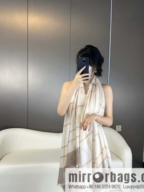 CHANEL [Letter Logo] Plaid Cashmere Scarf