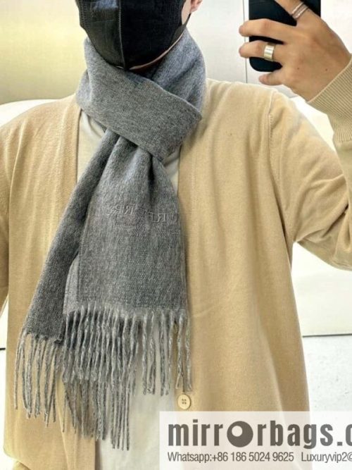 Burberry Burberry 2023 Paris Fashion Show Double Sided Cashmere Scarf