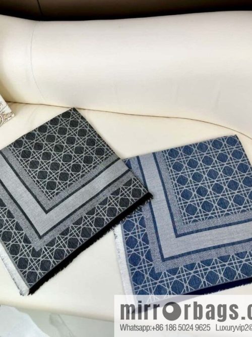 DIOR Cannage Rattan Plaid Shawl