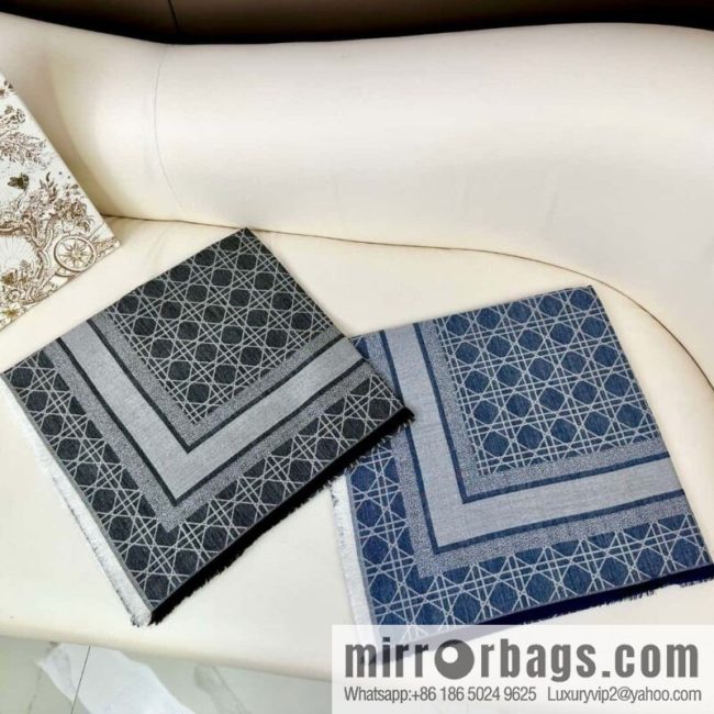 DIOR Cannage Rattan Plaid Shawl