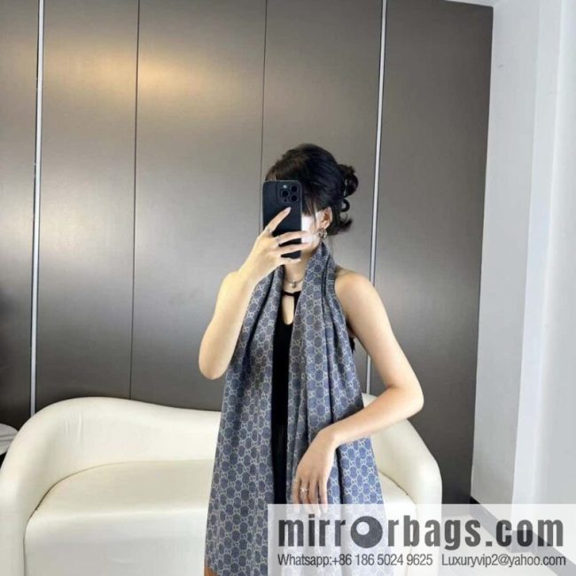 GUCCI GG denim coffee frame, double-sided universal scarf