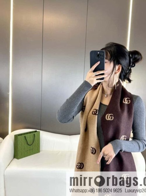 GUCCI 2023 new GG logo, the latest double-sided scarf