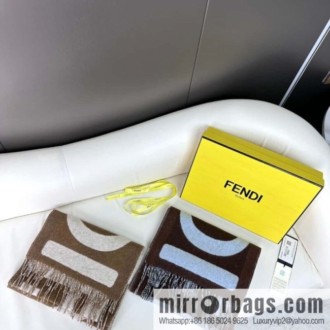FENDI\'s latest color matching scarf in 23 years