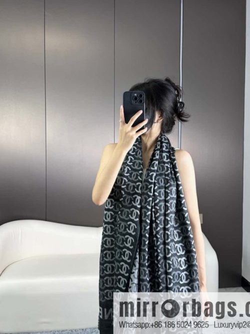 CHANEL double C letter logo shawl