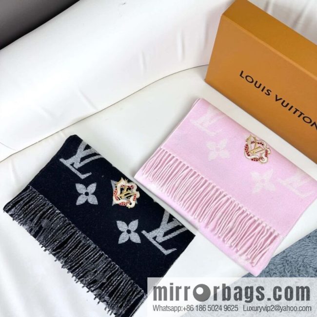 LV letter embroidered sticker scarf M79522