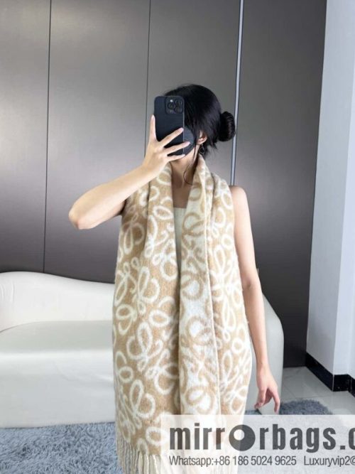 LOEWE new wool mohair scarf