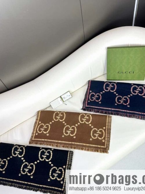 GUCCI GG pattern double-sided jacquard wool scarf