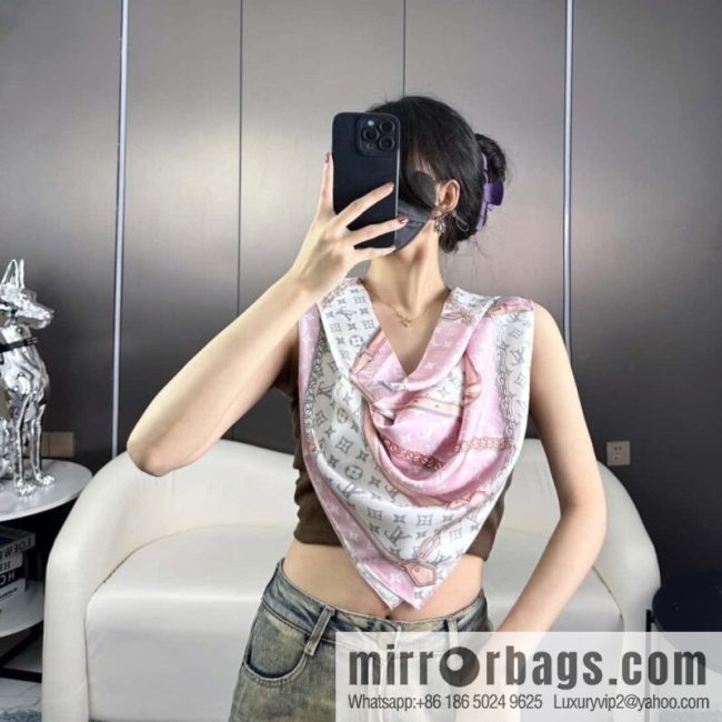 LV belt square towel M70638