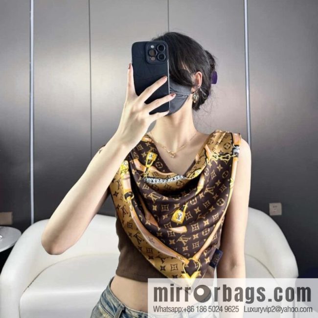 LV belt square towel M78666