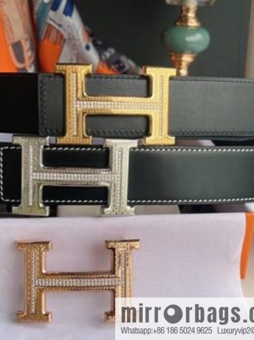 Hermes Hermes, using selected imported cowhide inlaid diamonds 3.8cm men\'s belt