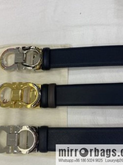 Ferragamo\'s new 3.5cm Gancio double-circle intercolored edge metal clip buckle, with the first layer of cowhide belt