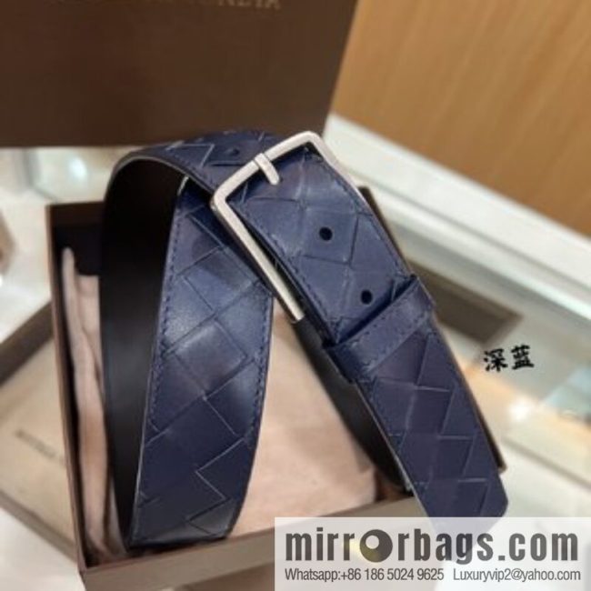BV Baodiejia, imported cowhide adopts hand-woven matte pin buckle belt 3.5cm belt - Image 3