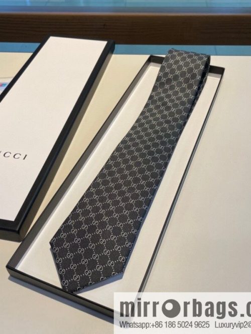 GUCCI Gucci interlocking G-pattern silk tie