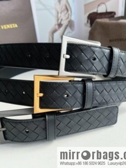 Bottega. Venetia, matte calfskin woven with needle button men\'s 3.5cm belt