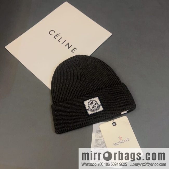 Moncler explosive personality LOGO knitted hat