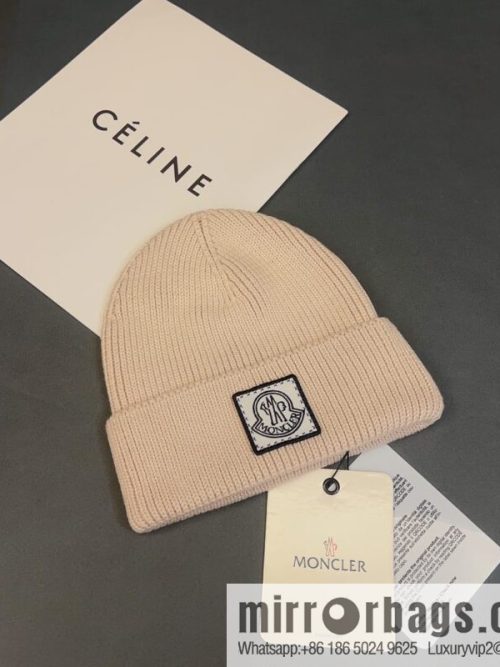 Moncler explosive personality LOGO knitted hat