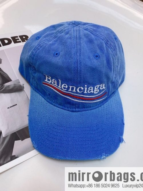 BALENCIAGA Balenciaga\'s new shampoo gray brim letter logo baseball cap