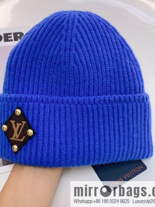 LV Louis Vuitton autumn and winter wool knitted wool hat