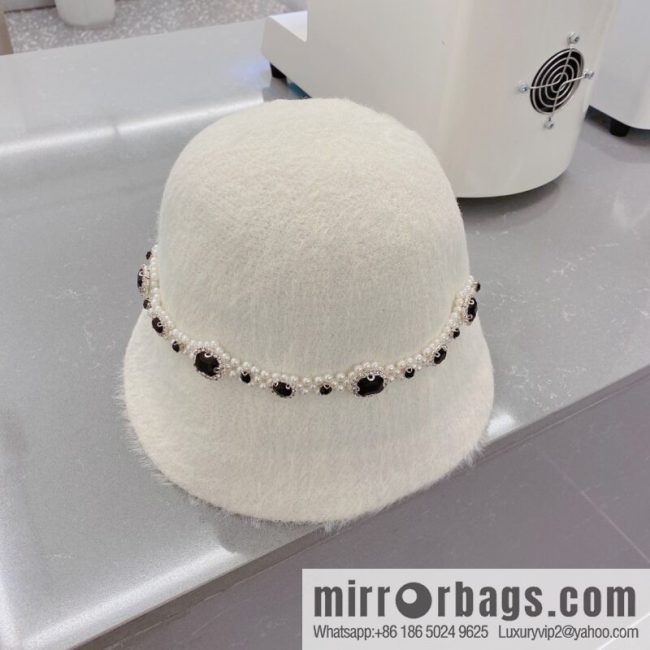 Miumiu 2022 autumn and winter new bucket hat