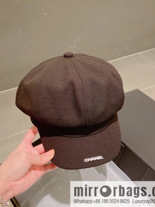Chanel 2022 autumn and winter new octagonal hat