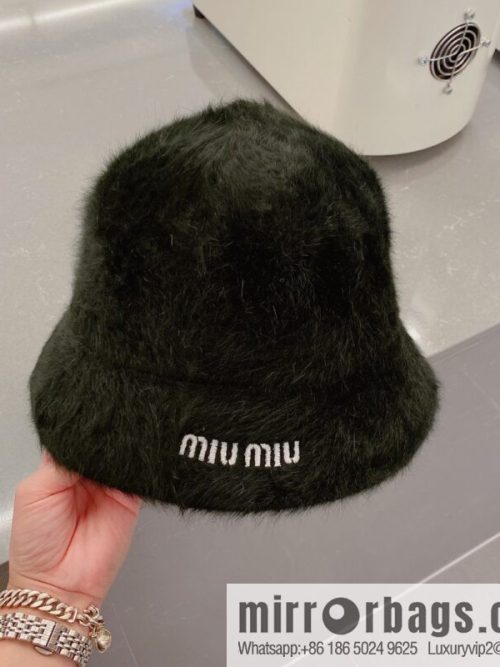 Miumiu miumiu rabbit fur top hat