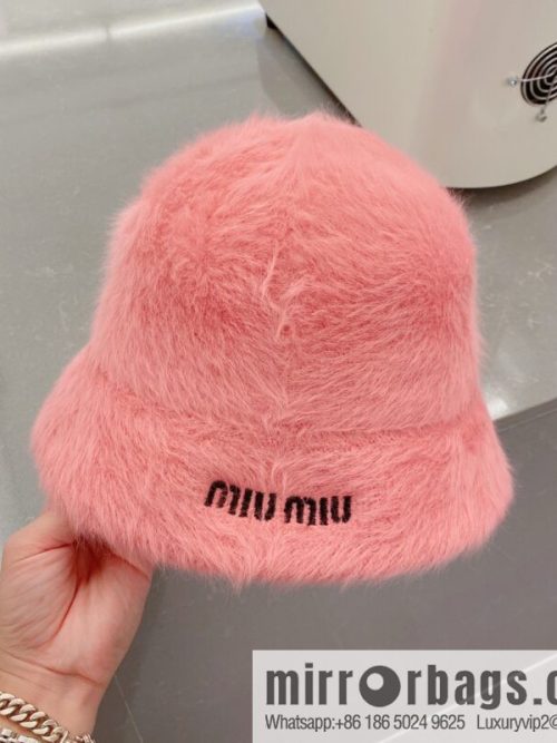 Miumiu miumiu rabbit fur top hat